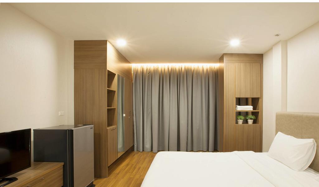 Boone Place Bangkok Esterno foto