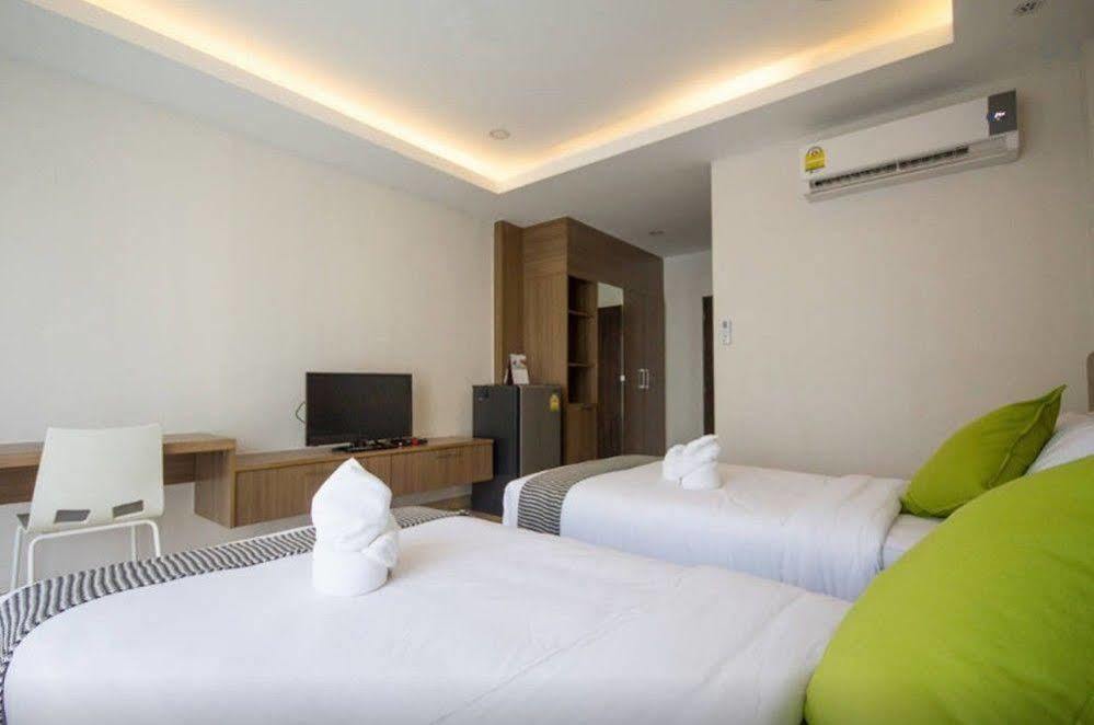 Boone Place Bangkok Esterno foto